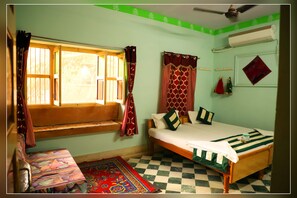 Double Room - Hotel Renuka (Jaisalmer)