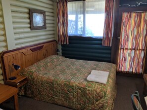 Chambre | Literie de qualité supérieure, Wi-Fi gratuit, draps fournis