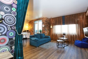Design-Apartment | Eigene Kochnische | Kühlschrank, Mikrowelle, Herdplatte, Wasserkocher