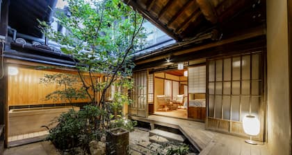Tomonoura Shiomachi Hotel Roya
