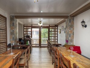 Restaurant - Coffee Swings Lodging House (Vigan)