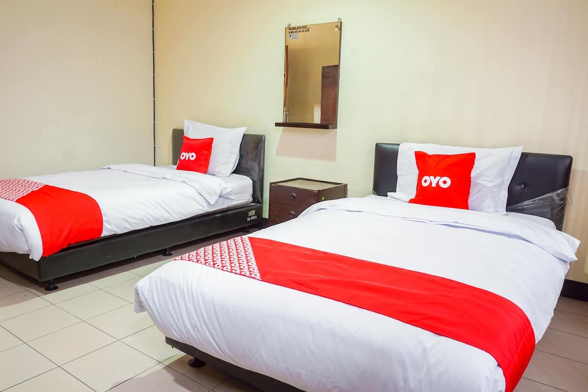 1 habitación, escritorio, wifi gratis y ropa de cama