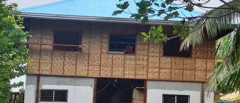 Voorkant van accommodatie