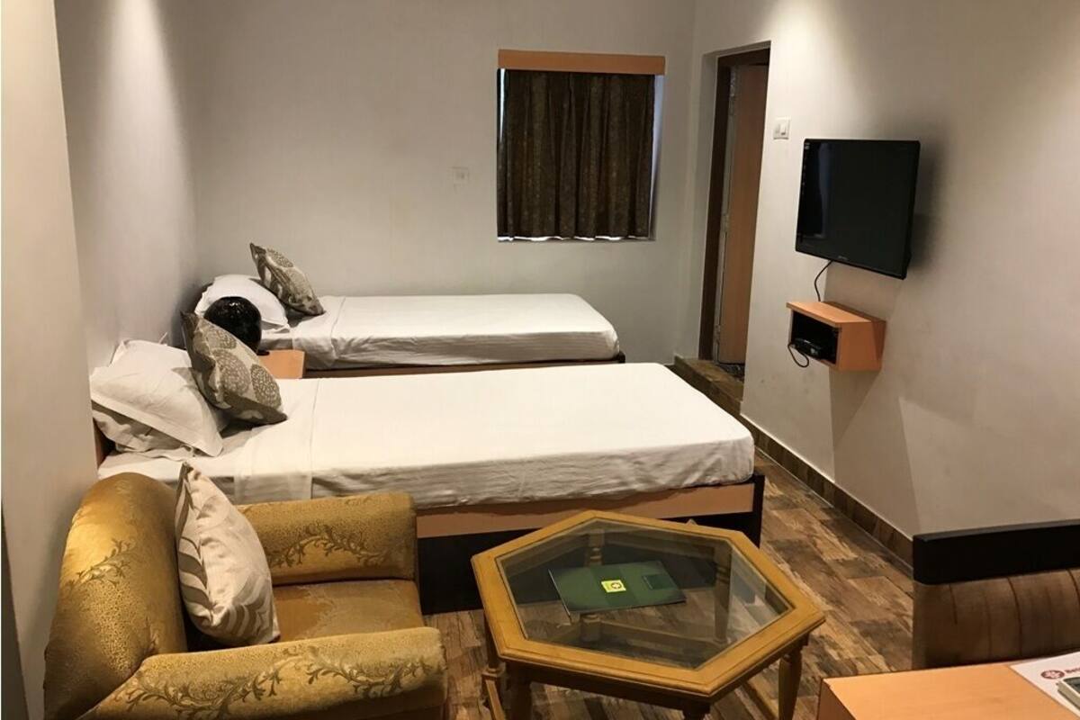 Deluxe Double or Twin Room | WiFi (free), bed sheets