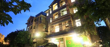 Front of property – evening/night