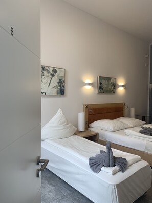 Wifi gratis y ropa de cama 