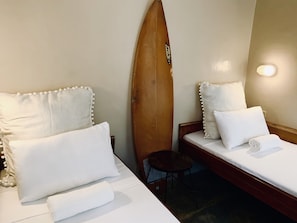 Habitación individual Confort | Wifi gratis y ropa de cama