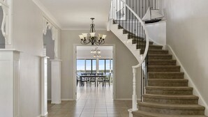 Interior - Waterview Estate - Free Wifi, Amazing Ocean Views (Inverloch)