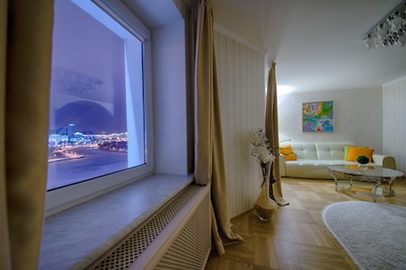 公寓 (Split Level) | 熨斗/熨衣板、婴儿床、免费 WiFi、床单