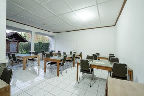 Restaurant - Hotel O Omah Duwet (Sleman)