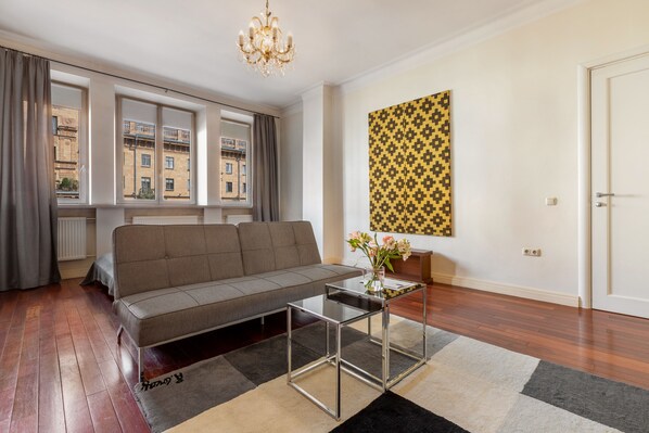 Studio Ville | Fer et planche à repasser, Wi-Fi gratuit, draps fournis