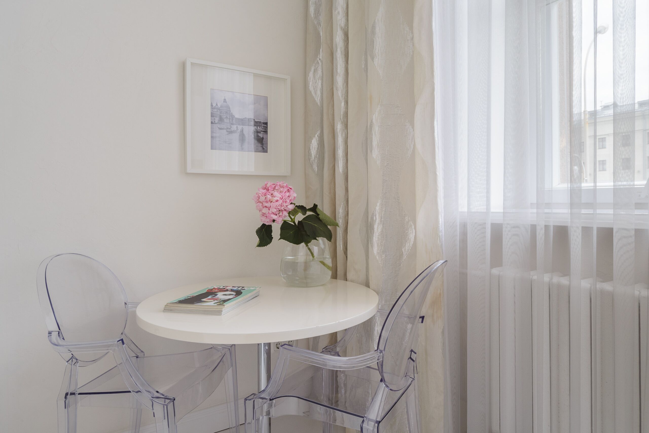 Classic Studio | Private kitchen | Full-size fridge, microwave, oven, stovetop
