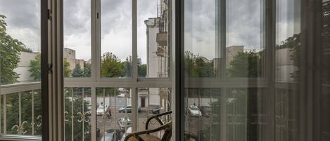 Apartemen Comfort | Balkon