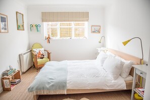 Casa de campo (3 Bedrooms) | 3 habitaciones y espacio para trabajar con laptop 
