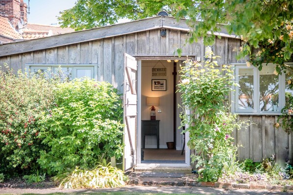 Exterior detail - Shallow End, Orford (Woodbridge)