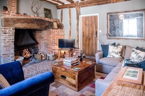 Cottage (2 Bedrooms) | Living room | TV, fireplace - Rose Cottage, Lavenham (Sudbury)