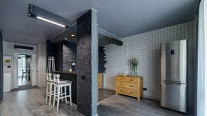 シティ スタジオ | 高級寝具、アイロン / アイロン台、WiFi (無料)、ベッドシーツ