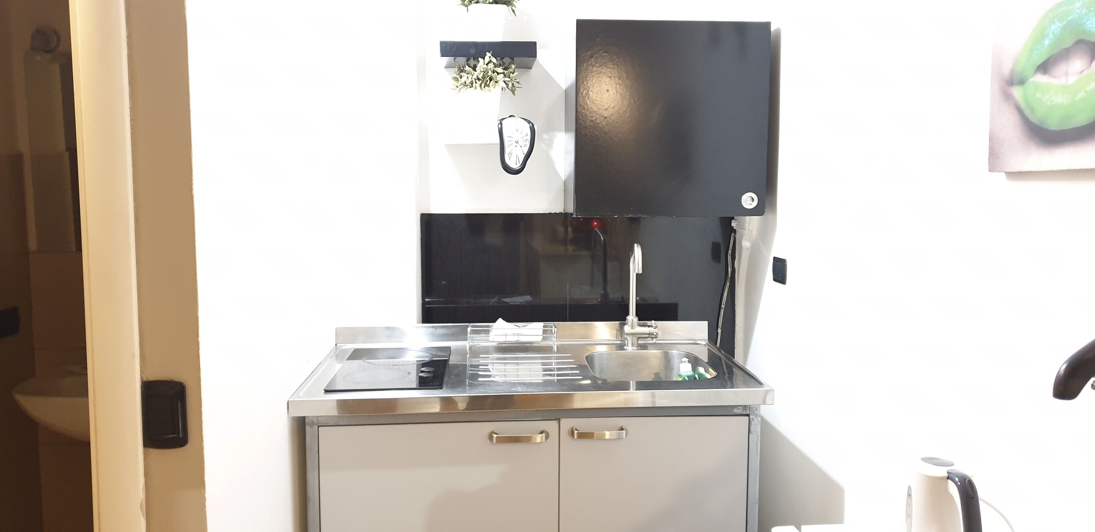 Studio | Cuisine privée | Réfrigérateur, plaque de cuisson