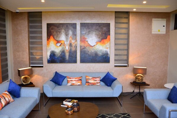 Sala de estar en el lobby