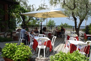 Bar (on property) - Camping Alpino (Malcesine)