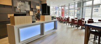 Holiday Inn Express & Suites Jersey City - Holland Tunnel by IHG