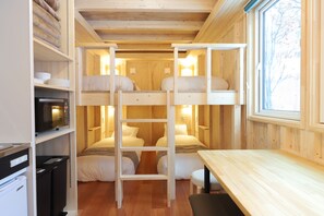 Habitación Confort (1, JR Mobile Inn) | 1 habitación, escritorio, wifi gratis y ropa de cama