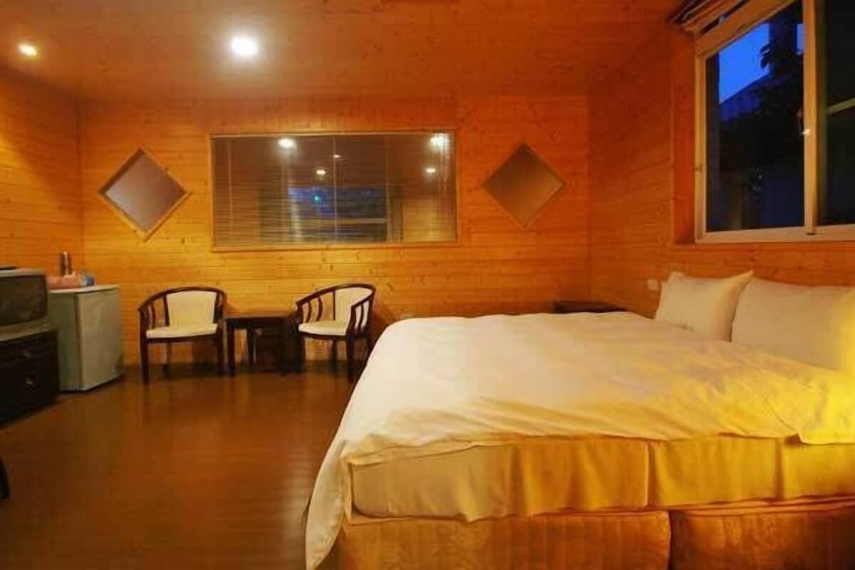 Double Room | Desk, free WiFi