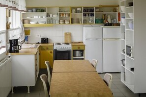 Fridge, microwave - Kópasker Guesthouse (Kopasker)