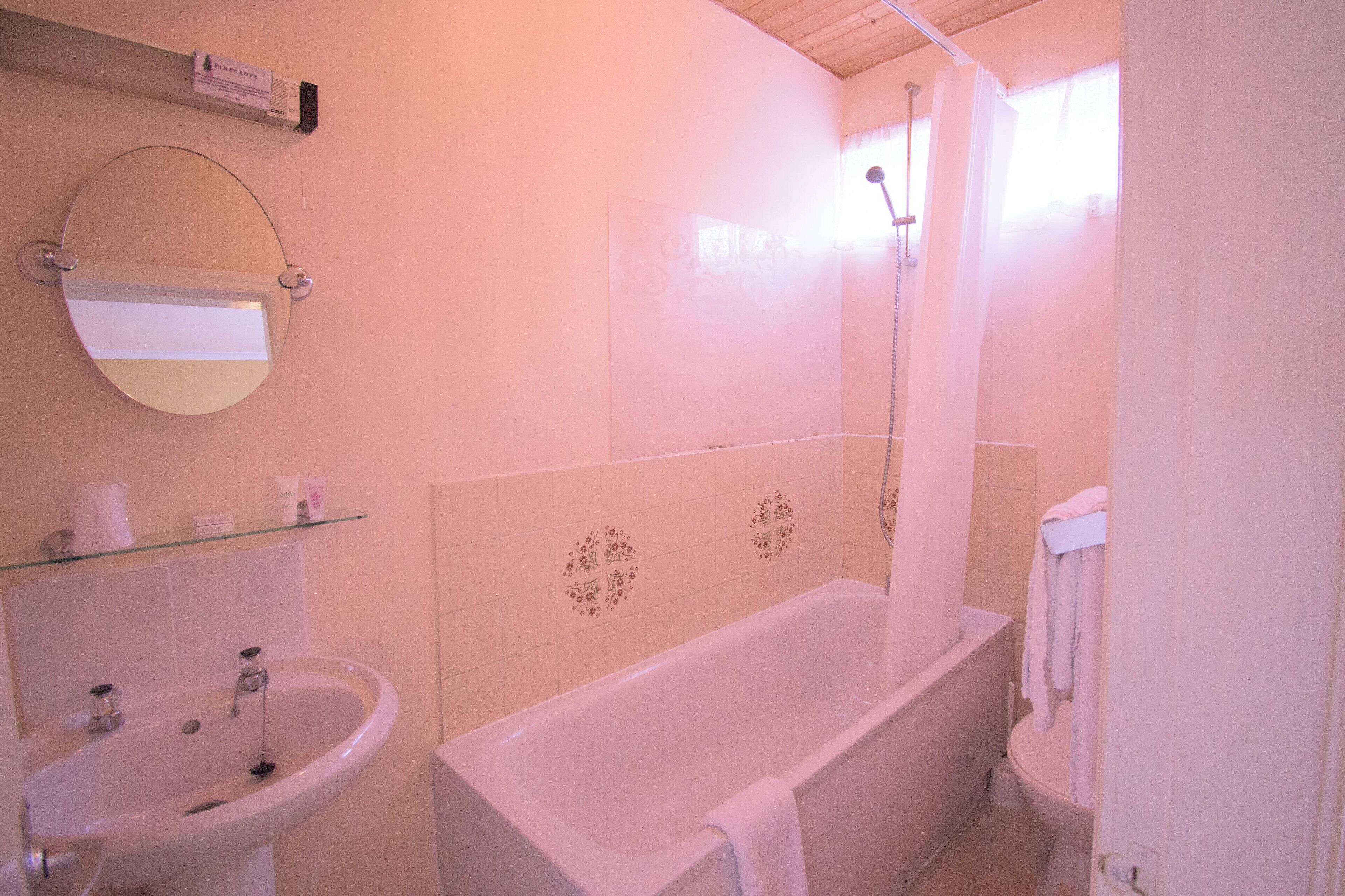 twin room | bathroom | shower, free toiletries, hair dryer, towels