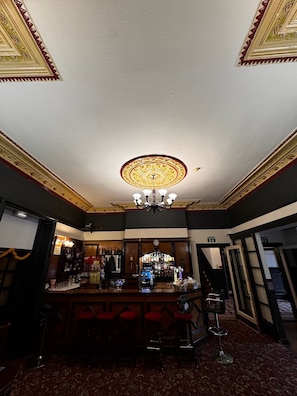 Bar (di properti)