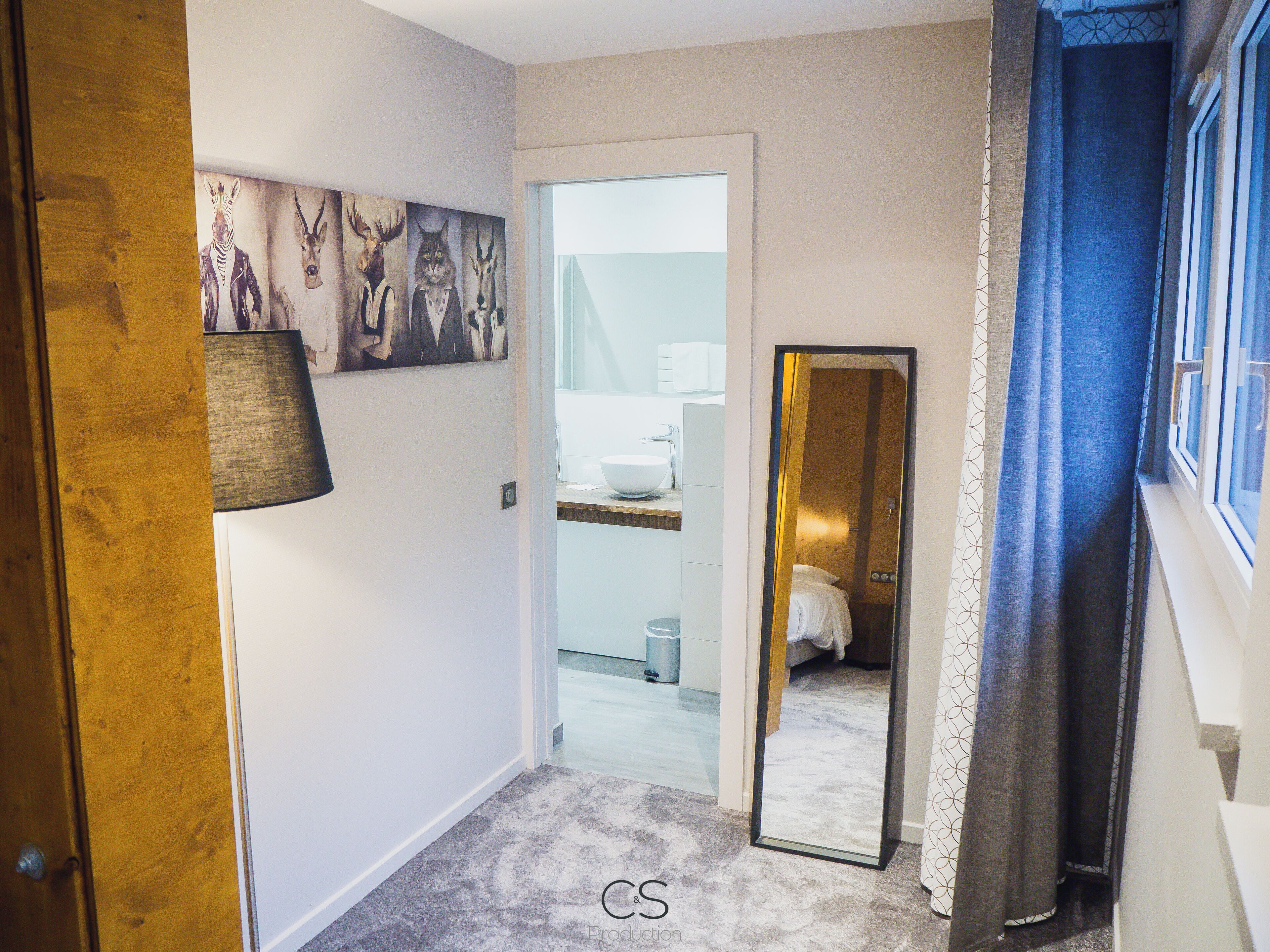 comfort double room | bathroom | hair dryer, towels, soap, shampoo
