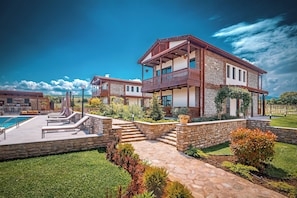 Exterior - Château Mosmieri Hotel & Winery (Telavi)