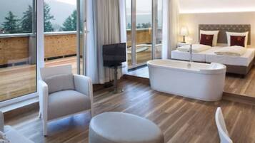 Junior Suite, Balcony | Hypo-allergenic bedding, minibar, in-room safe, individually decorated