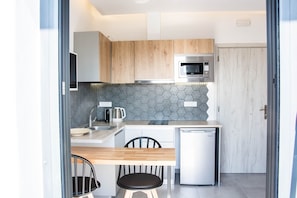 Apartment, Balcony | Private kitchenette | Mini-fridge, microwave, stovetop, espresso maker - Dragonfly Villas (Santorini)