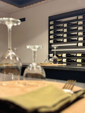 Restaurant - Le H85 (Chatte)