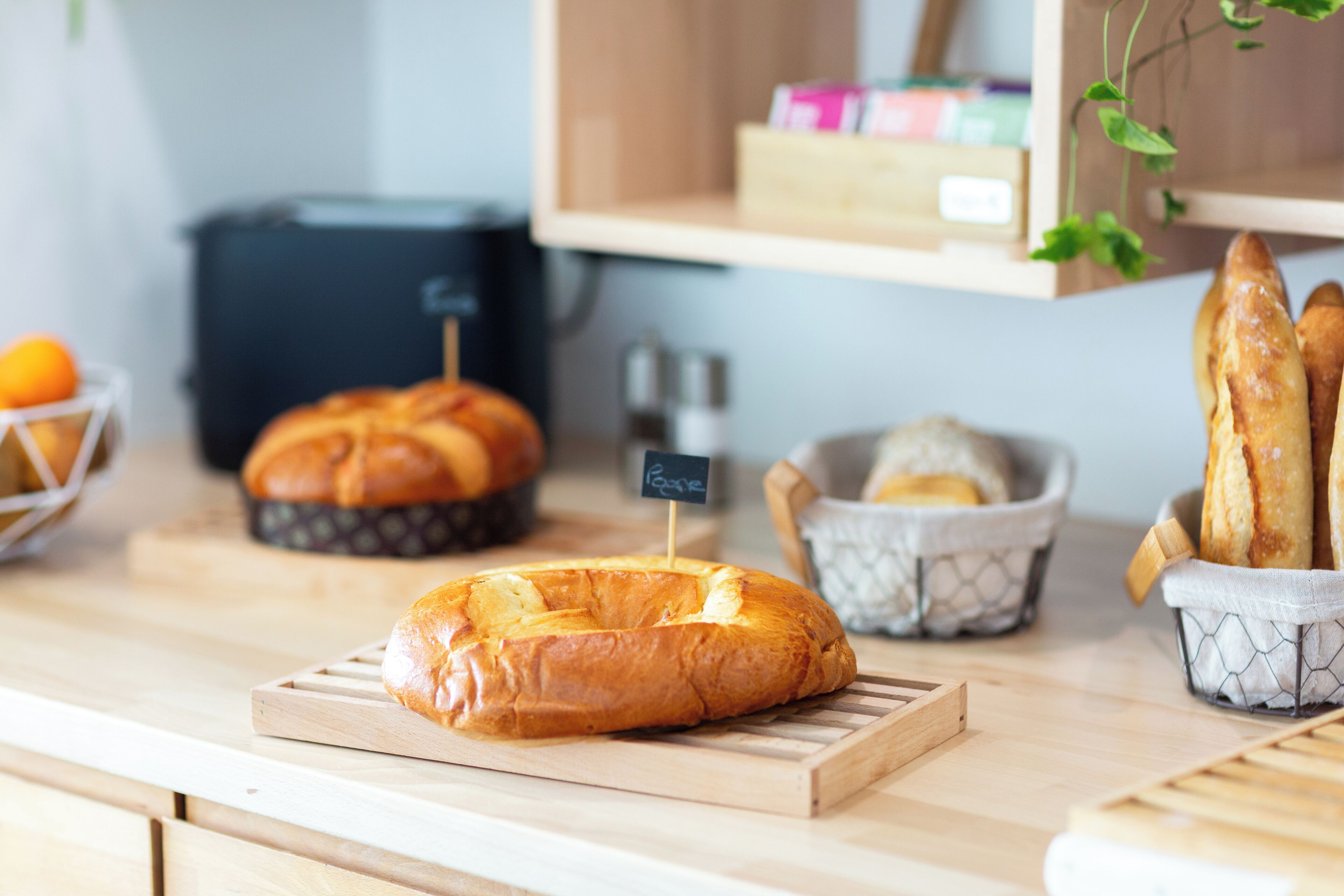 daily continental breakfast (eur 12 per person)