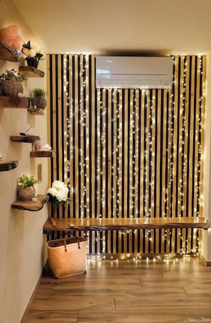 Sauna, steam room, massages