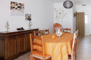 Dining - Villa Carioca in Manta Rota (Vila Nova de Cacela)