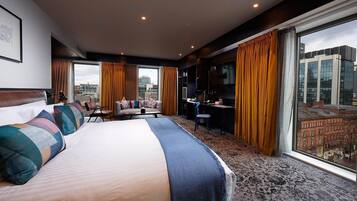 In-room safe, desk, laptop workspace, soundproofing