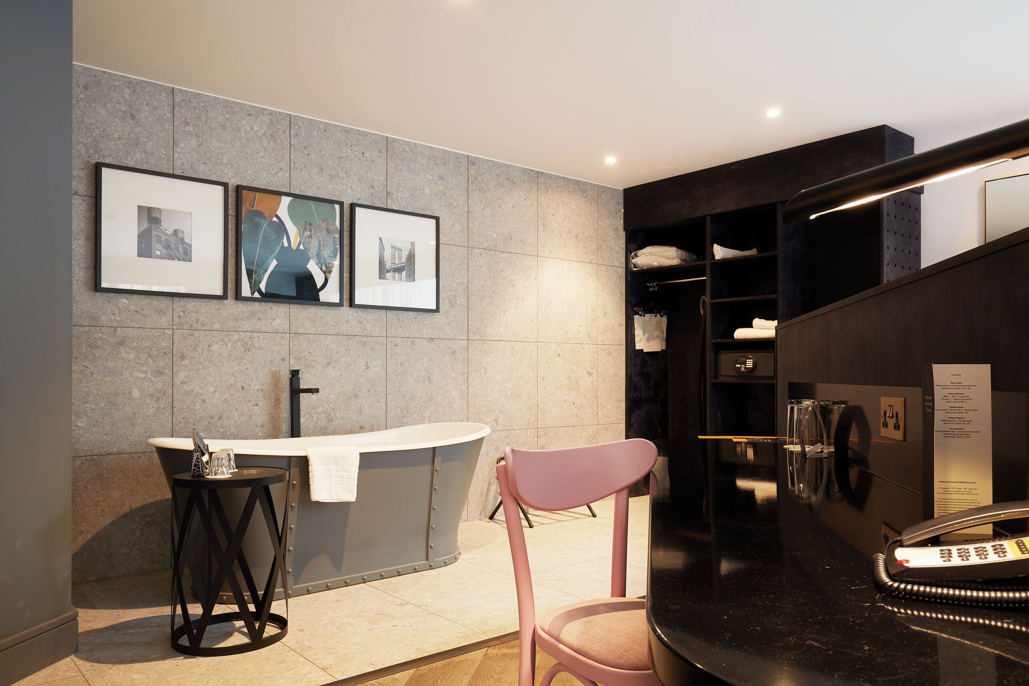 suite (the cheever) | in-room safe, individually decorated, individually furnished, desk