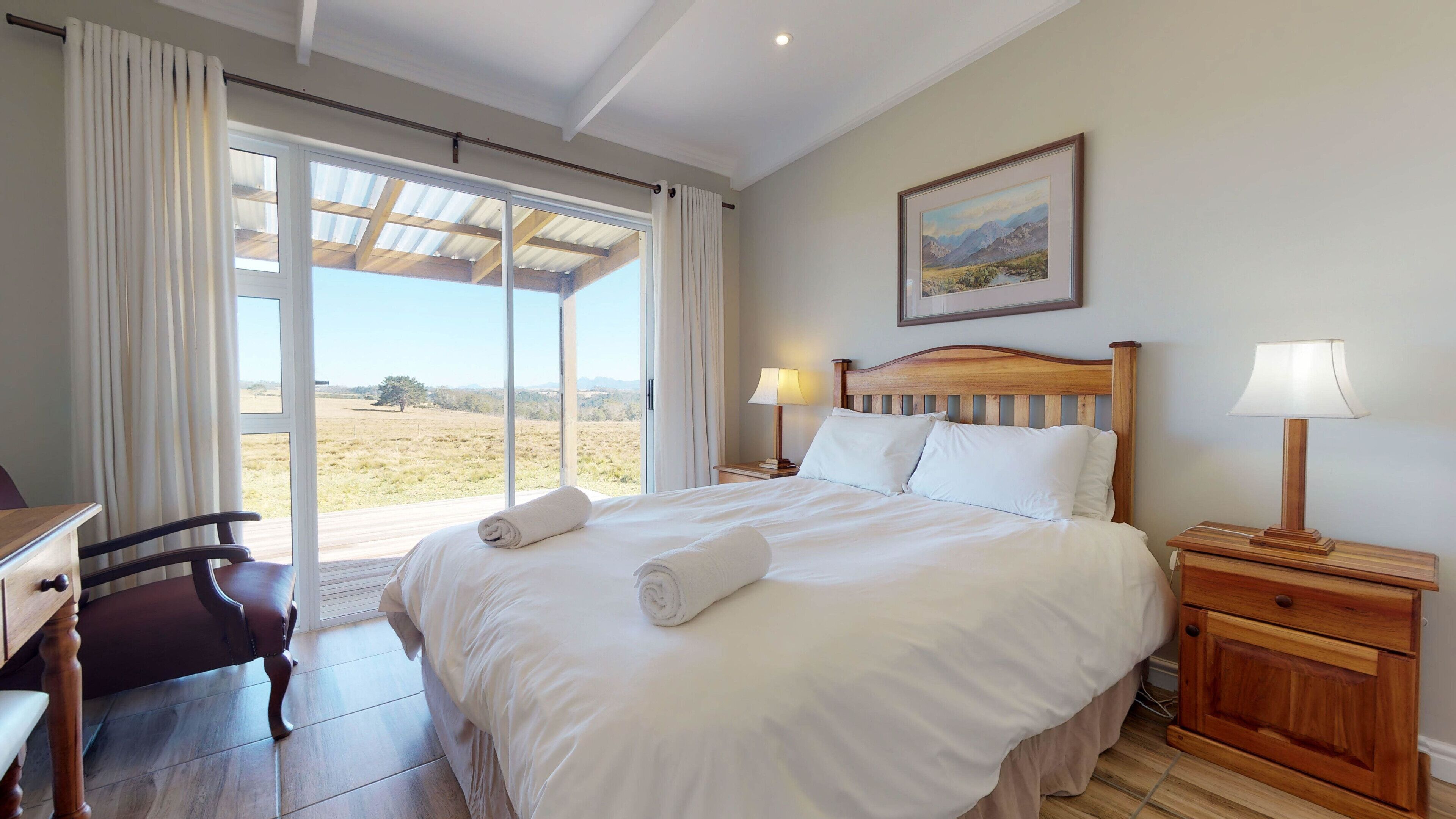 Comfort House, 2 Bedrooms | 2 bedrooms, blackout curtains, free cots/infant beds, bed sheets