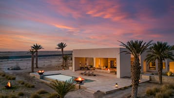 Anantara Royal Villa