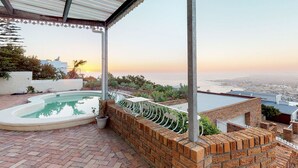 Unclassified image, 4 of 41, button - Sand Castle Views (Cape Town)