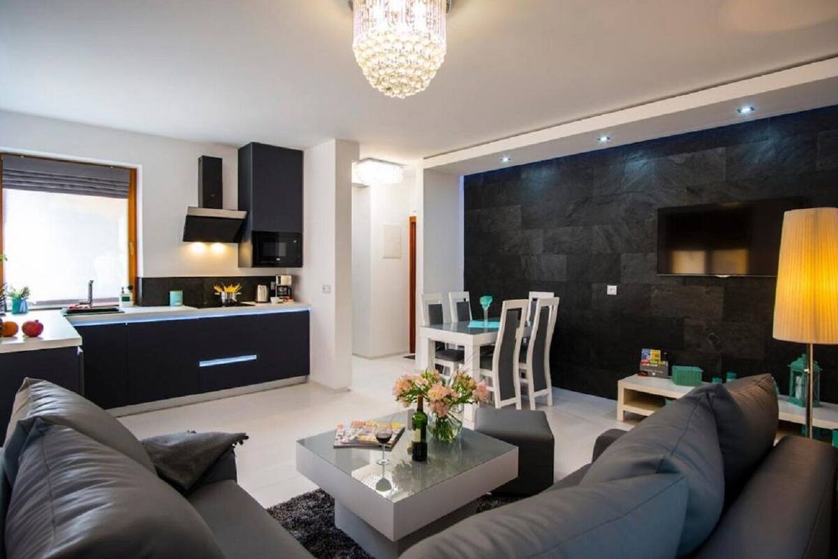 Apartemen (Lawa) | Area keluarga | TV layar datar
