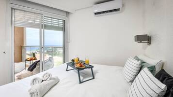 Apartment, 3 Bedrooms | Interior