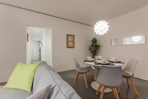 Apartment, 2 Bedrooms | Living area