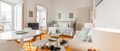 Lejlighed - 2 soveværelser | Opholdsområde | Fladskærms-tv