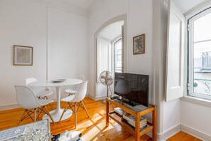 Apartment, 2 Bedrooms | Living area | Flat-screen TV - Spacious, Bright and Sunny Apartment, By TimeCooler (Lisbon)