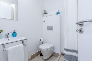 Apartment, 1 Schlafzimmer | Badezimmer