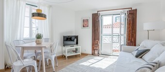 Light Filled Typical Apartment at Alfama, By TimeCooler